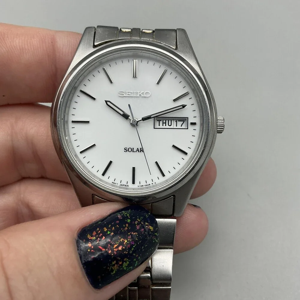 Seiko Mens Watch 37mm White Dial Solar V158-0AA0 Day Date Stainless Steel 7.5